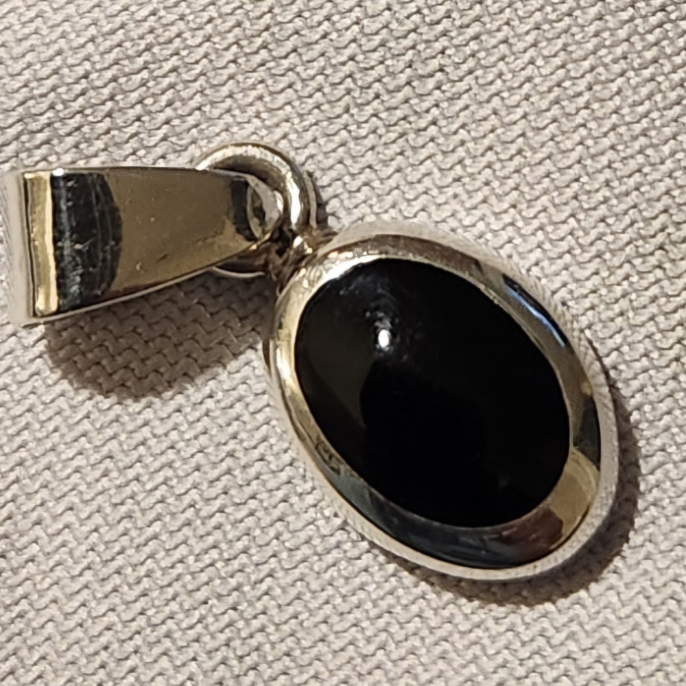 Artisan Onyx and Silver Pendant VINTAGE
